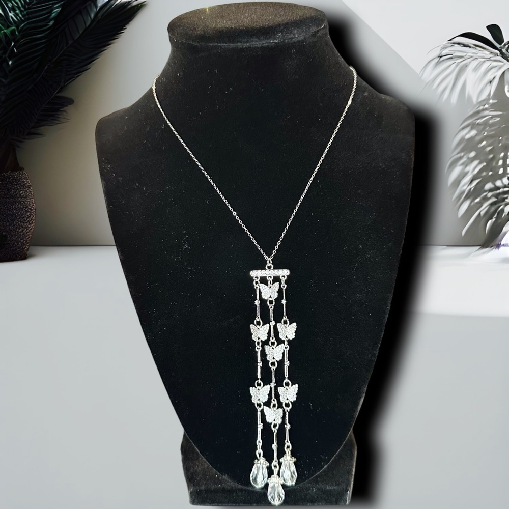 NEW 925 Sterling Silver Sparkling Pavé Butterfly ‘Mariposa’ Pendant Necklace - Picture 9 of 16